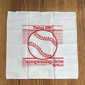 Vintage 1987 Official Minnesota Twins Homer Hanky